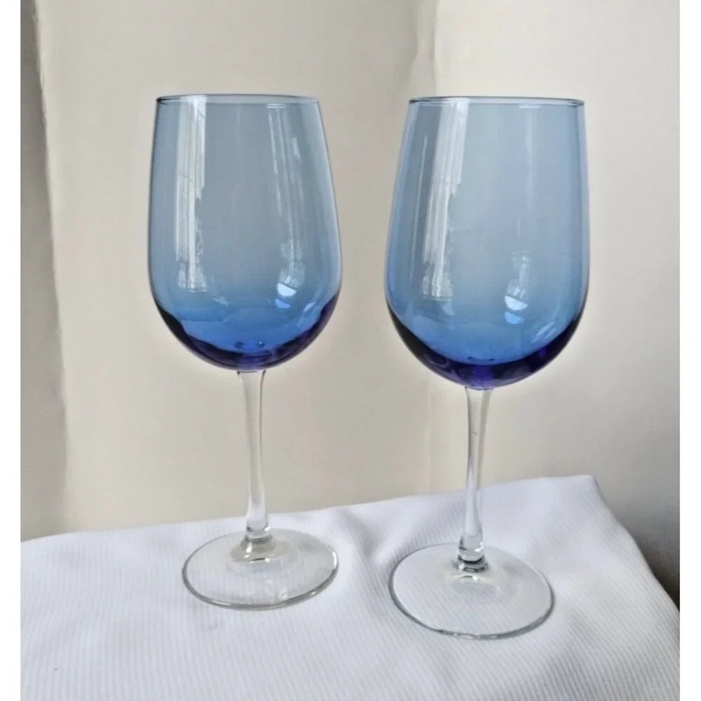 2 Pier One Vina Blue Wine Glasses Clear Stemmed 9.25